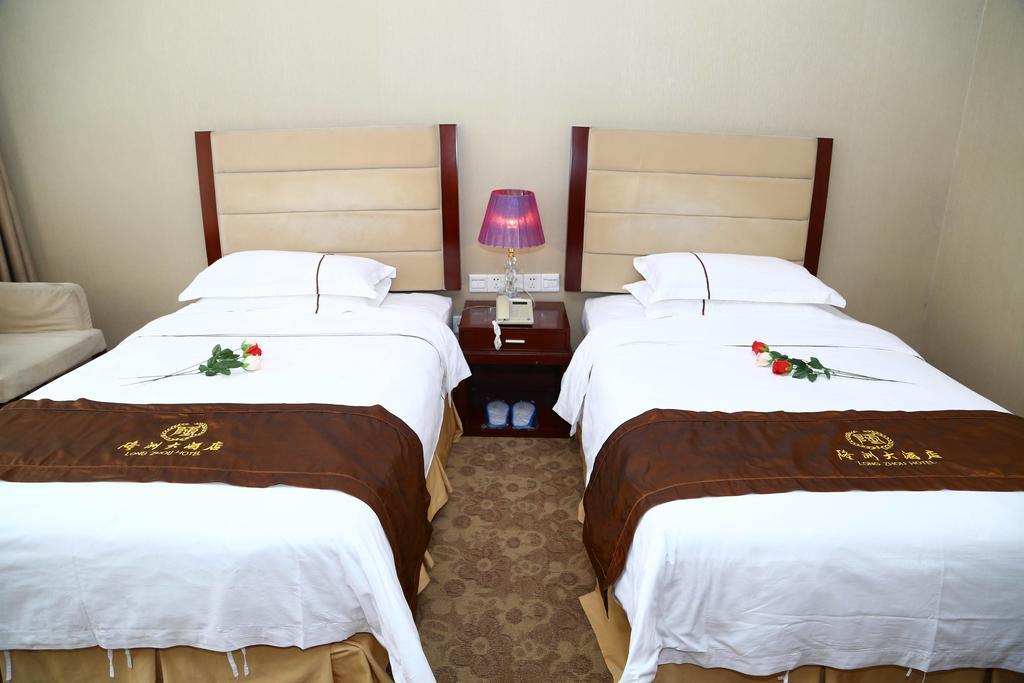 Long Zhou Grand Hotel Guangzhou Cameră foto