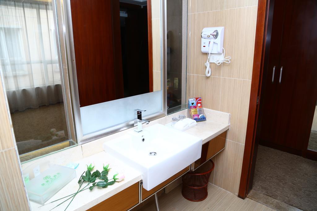 Long Zhou Grand Hotel Guangzhou Cameră foto