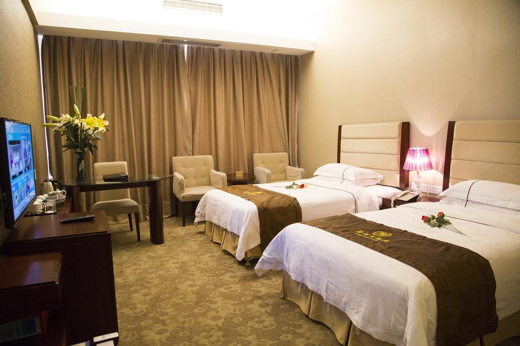 Long Zhou Grand Hotel Guangzhou Cameră foto