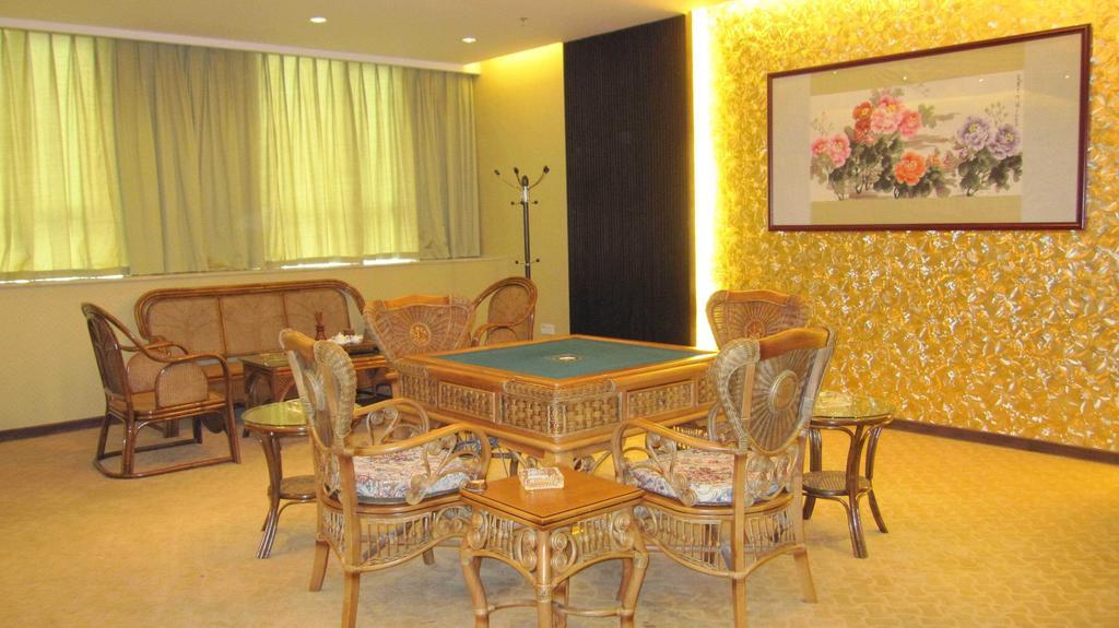 Long Zhou Grand Hotel Guangzhou Exterior foto